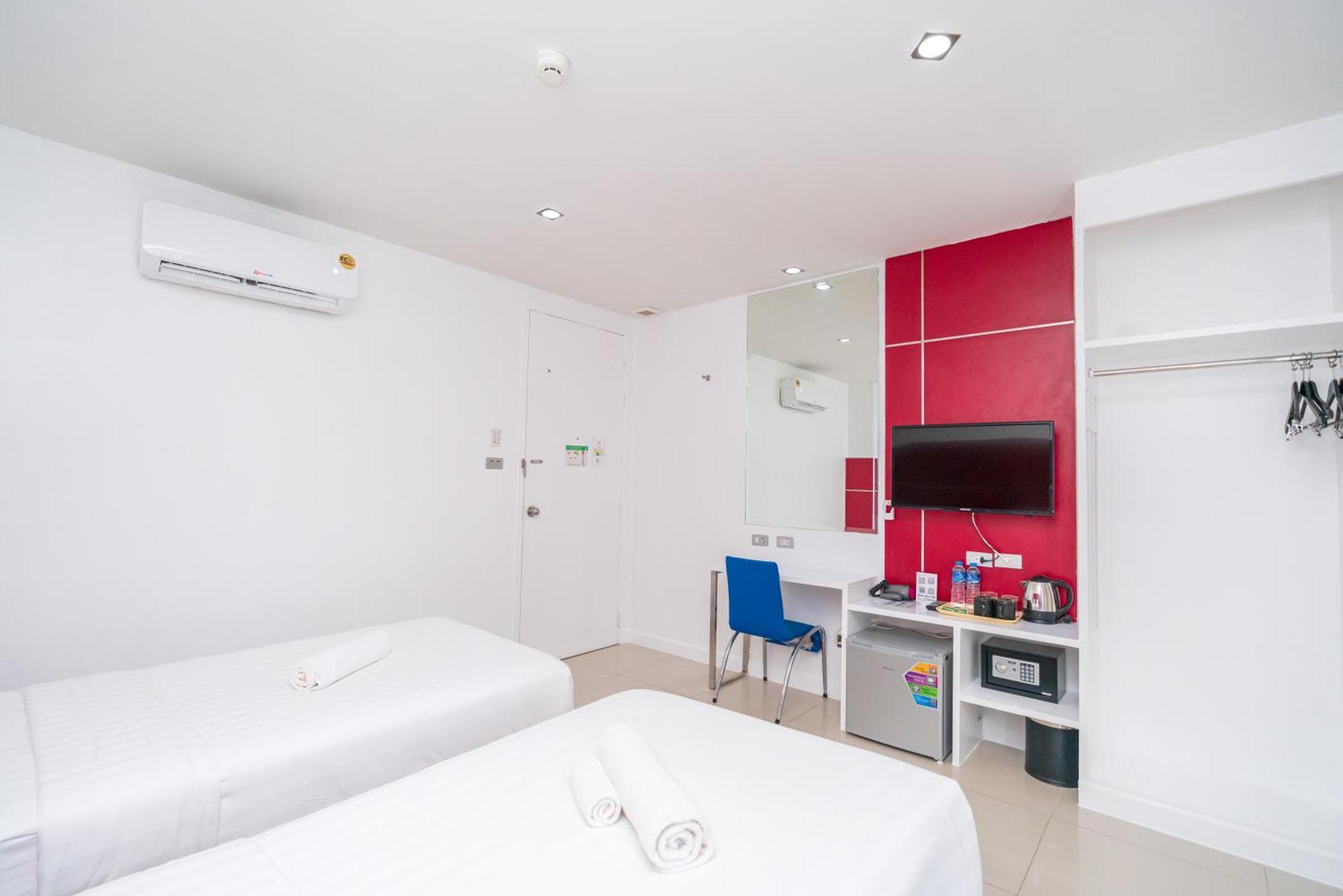 Patong Diamond Hotel Екстериор снимка